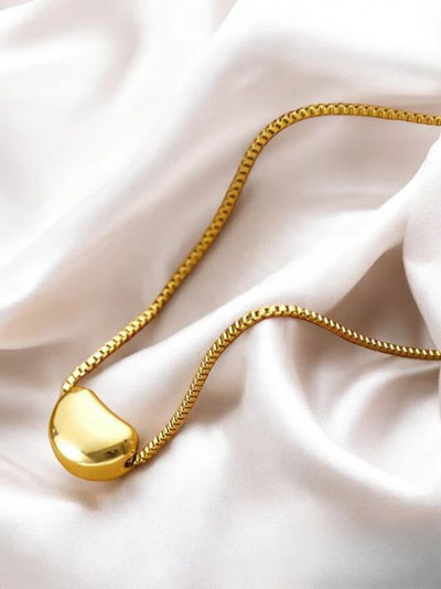 Necklaces and Pendants