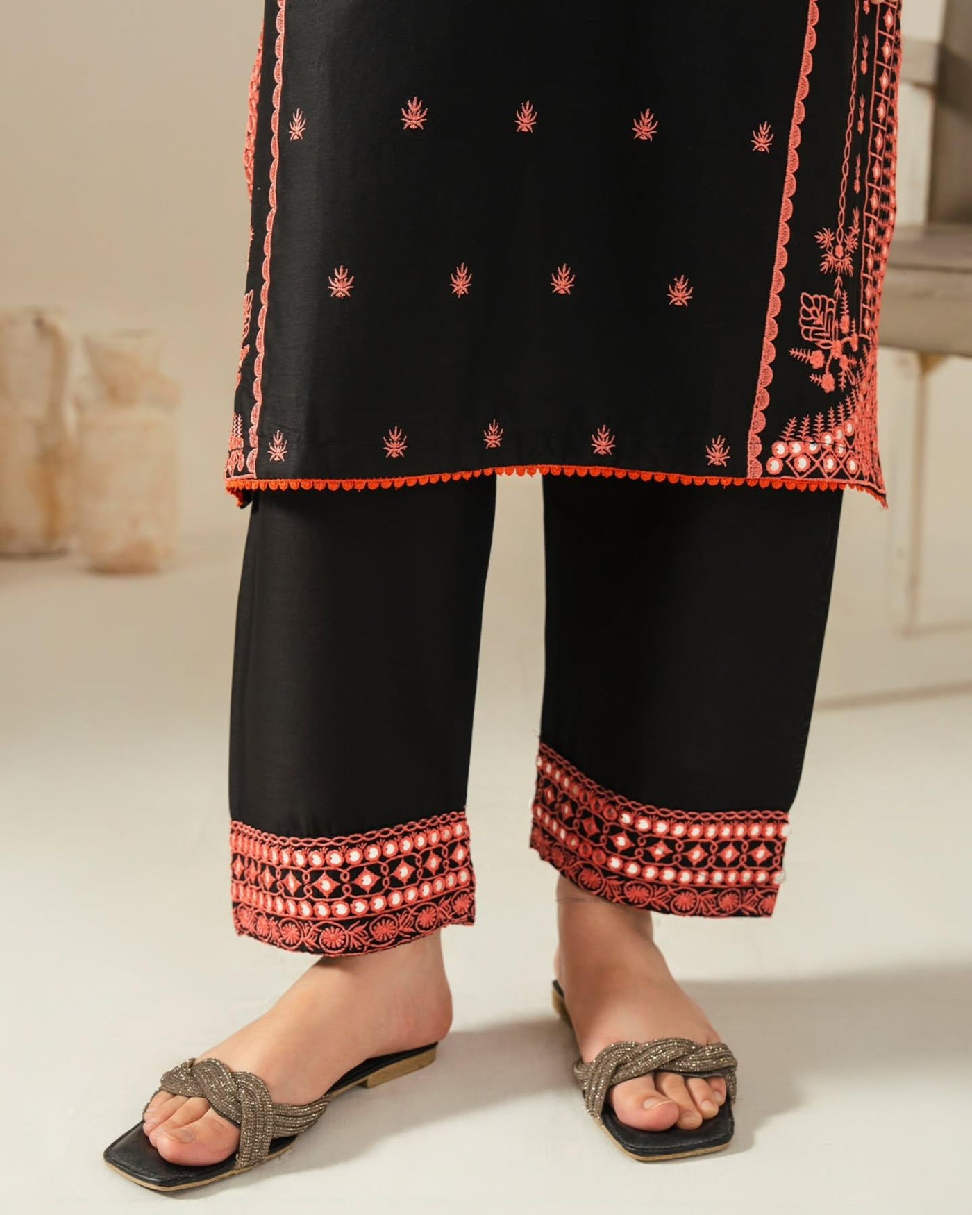 AJAL EMBROIDED 3PC