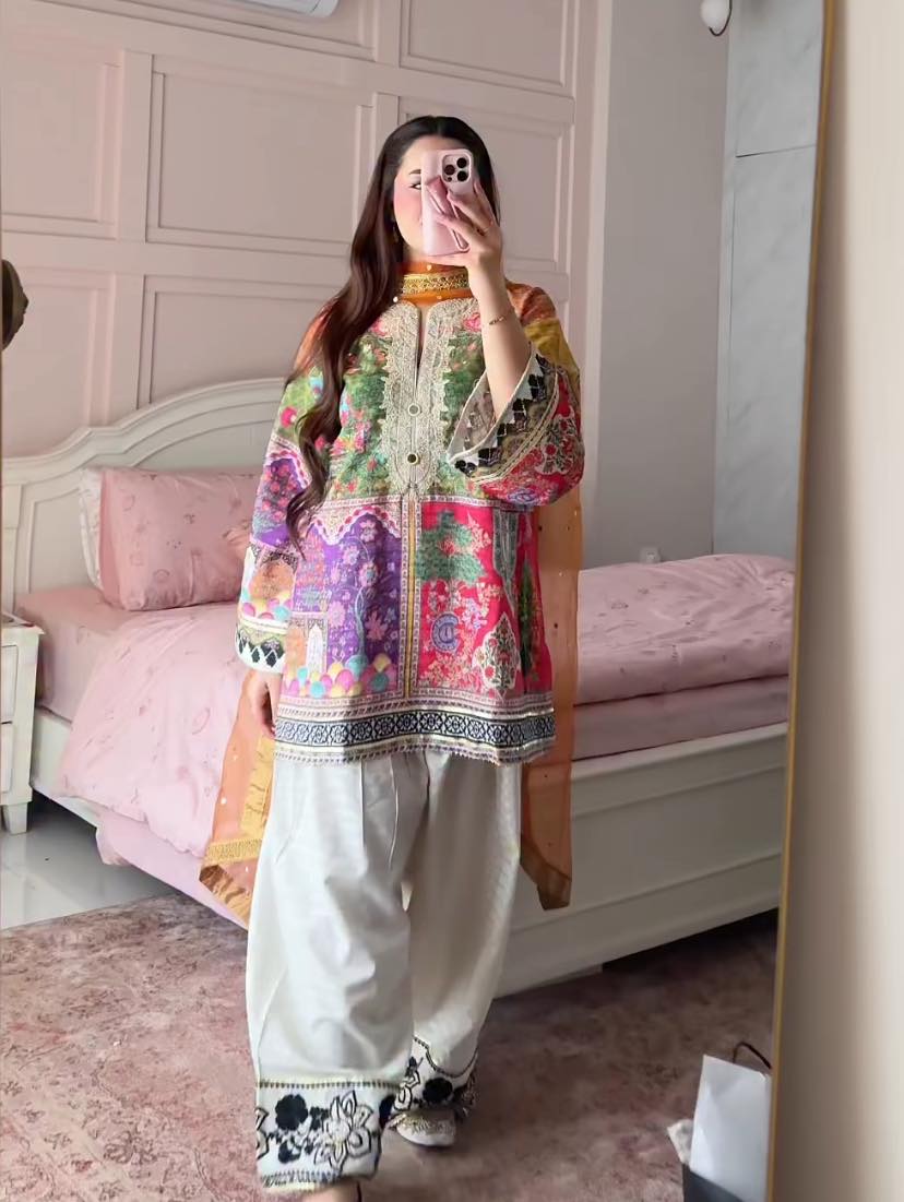 Rozana Embroidery 3PC (FARSHI SHALWAR)