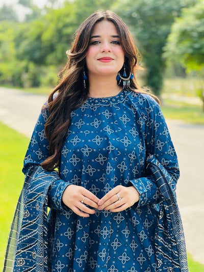 Berry 3PC Suit With Farshi Shalwar
