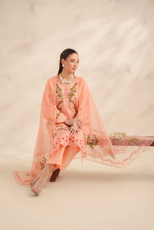 RUBY EMBROIDERED 3PC