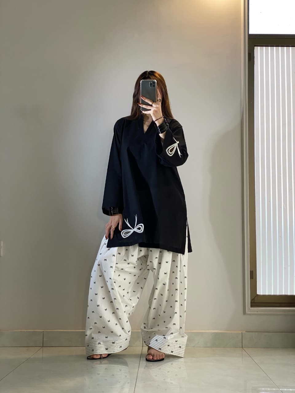 SINGAR 2PC ( FARSHI SHALWAR )