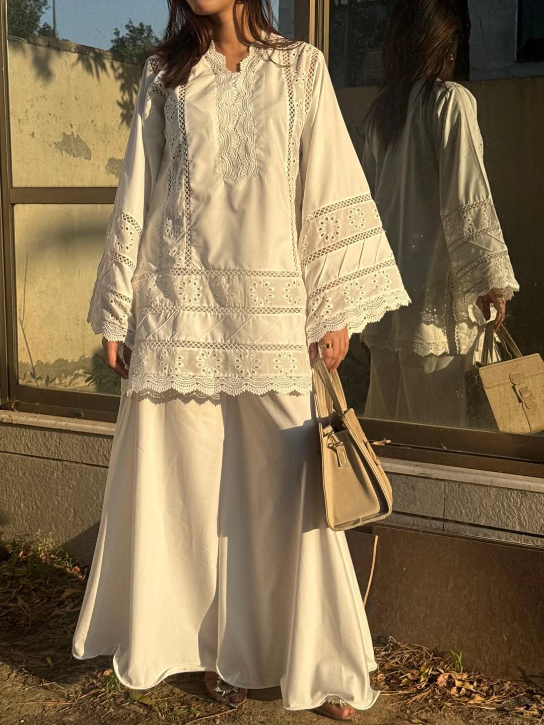 PRISTINE WHITE CHICKENKARI SET