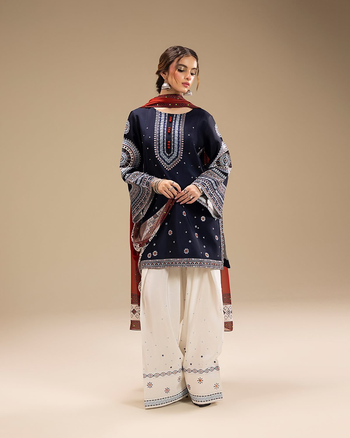 Dastaan Embroidered 3PC