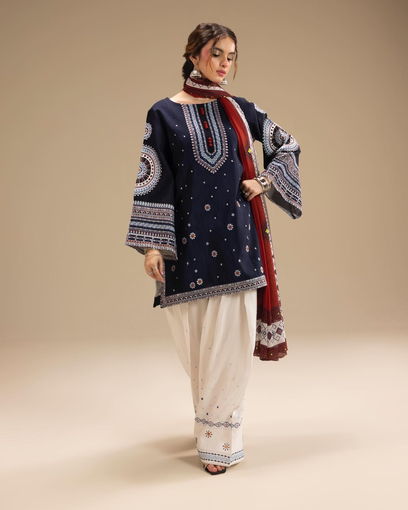 Dastaan Embroidered 3PC