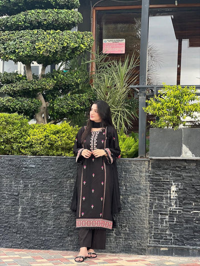Anika 3 piece